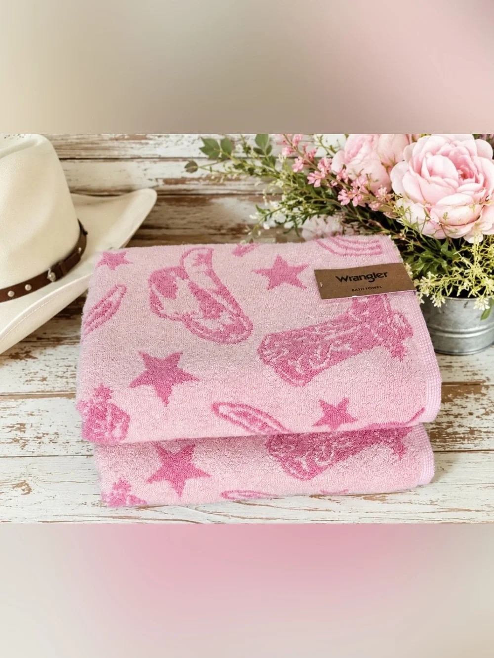 NWT Wrangler Pink Western Boots & Stars Bath Towels Set Of 2 NWT